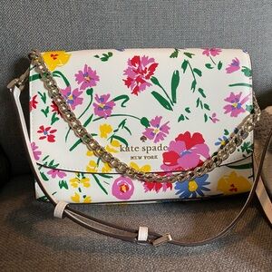 Kate spade Carson garden bouquet crossbody convertible floral bag 💐
